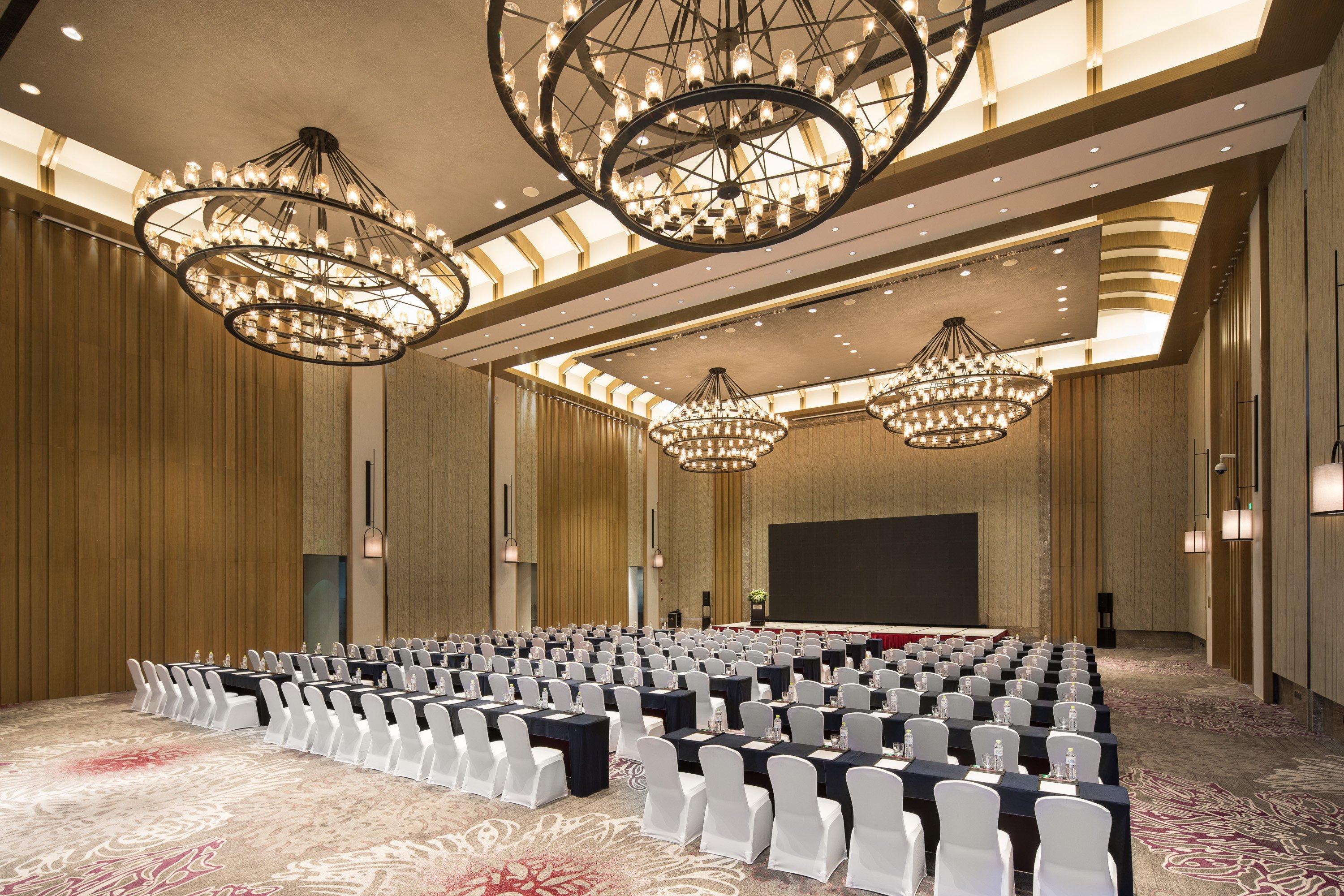 Hotel Crowne Plaza QingdaoOrientalMovieMetropolis Esterno foto